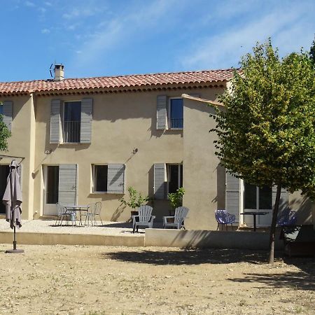 Campagne Ceres Bed & Breakfast Le Puy-Sainte-Reparade Exterior photo